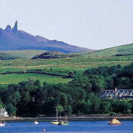 Cuillin Hills Hotel 